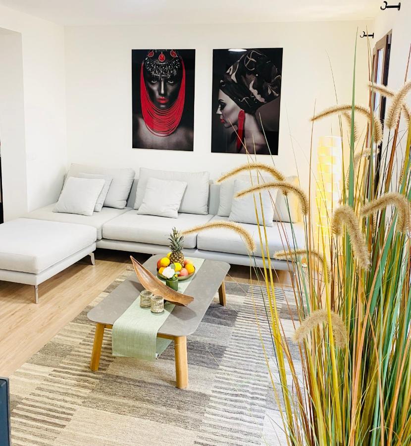 Hotel Apartment With 2-En Suite Bedrooms Palma de Mallorca Bagian luar foto